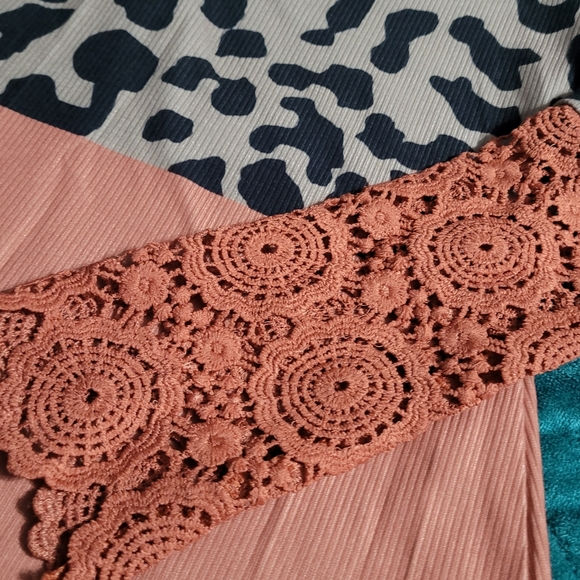 Leopard Colorblock Crocheted Long Sleeve Button Up Blouse, Medium - Picture 4 of 10